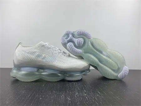 Nike Air Max Scorpion FK White Football 