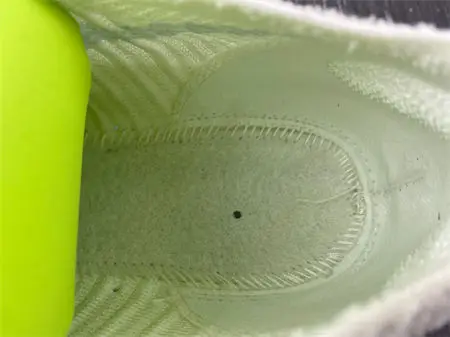 Nike Air Max Scorpion FK White Football 