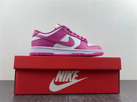 Nike Dunk Low Active Fuchsia 