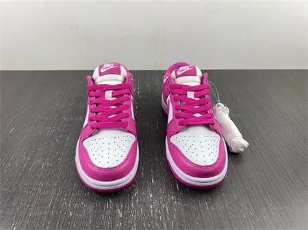 Nike Dunk Low Active Fuchsia 