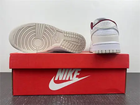Nike Dunk Low SE Just Do It White Phantom 