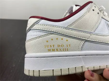 Nike Dunk Low SE Just Do It White Phantom 