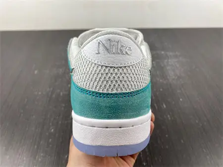 Nike SB Dunk Low April Skateboards 