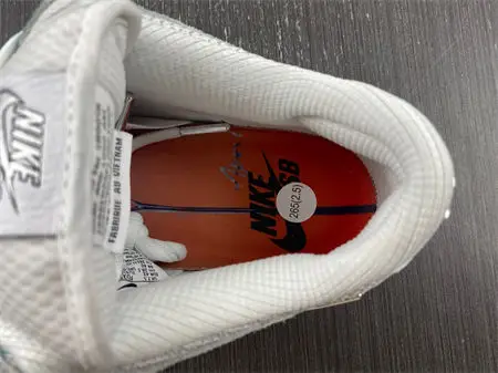 Nike SB Dunk Low April Skateboards 