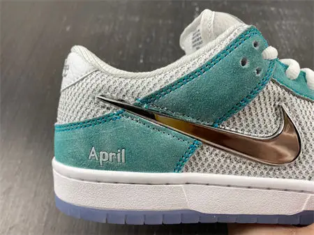 Nike SB Dunk Low April Skateboards 