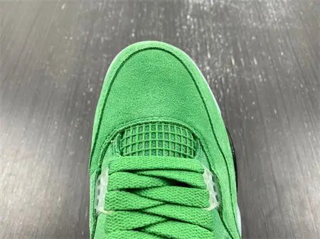 Air Jordan 4 PE 