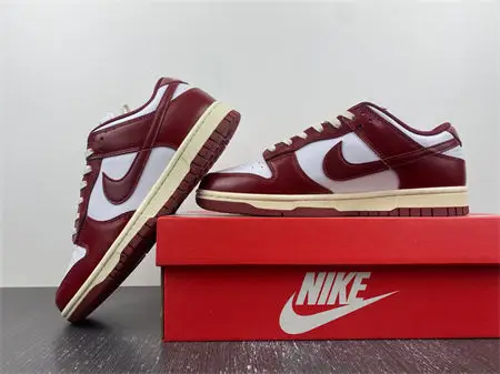 Nike Dunk Low PRM Vintage Team Red 