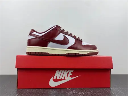 Nike Dunk Low PRM Vintage Team Red 