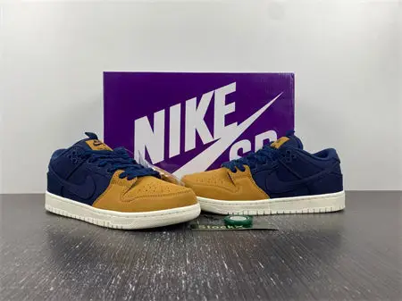 Nike SB Dunk Low Pro PRM 90s Backpack 
