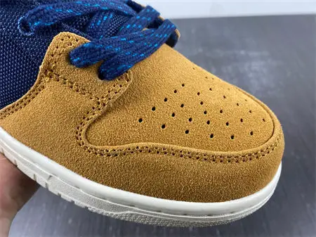 Nike SB Dunk Low Pro PRM 90s Backpack 