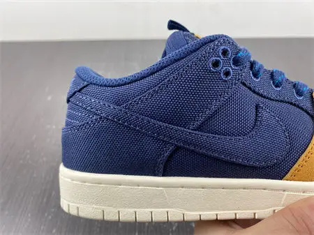 Nike SB Dunk Low Pro PRM 90s Backpack 