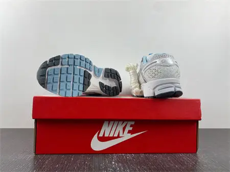 Nike Zoom Vomero 5 520 Pack Ocean Bliss 